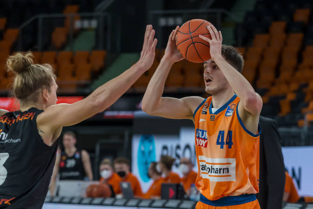 拉莫斯展示 拉莫斯展示