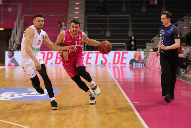 行采访与报 行采访与报